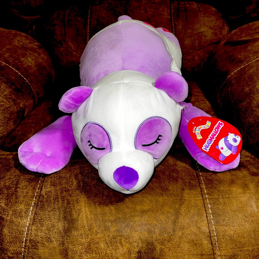 Squishmallow Panda Hugmallows.